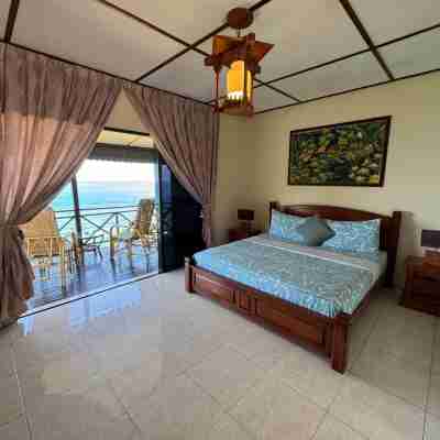 Minang Cove Resort Rooms