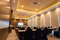 Lynn Hotel Jombang, Azana Hotels Collection - WiFi