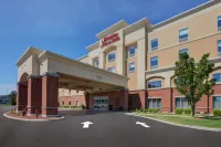 Hampton Inn & Suites Flint/Grand Blanc Hotels in Mundy Township