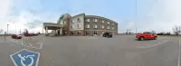 Holiday Inn Express & Suites CHERRY HILLS by IHG - parking