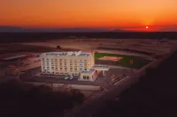 Super 8 by Wyndham Manzanillo Hotels in 