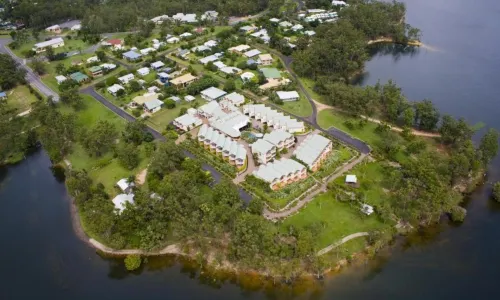 Tinaroo Lake Resort
