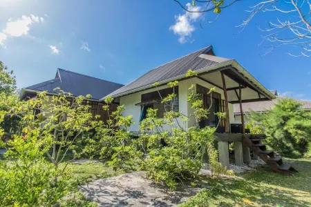 Le Coconut Lodge