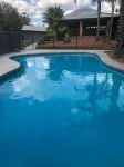 Town & Country Motor Inn - Pools