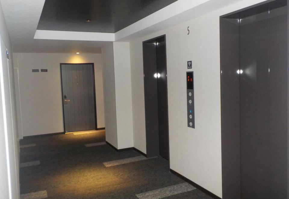 호텔 크라운 힐스 객실 내부