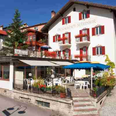 Hotel Schuster Hotel Exterior