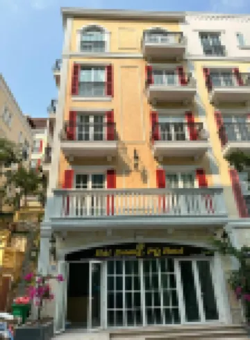 Hai Duong PQ Hotel Hotels near Sunset Town