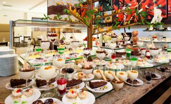 Flamingo Grand Hotel & Spa