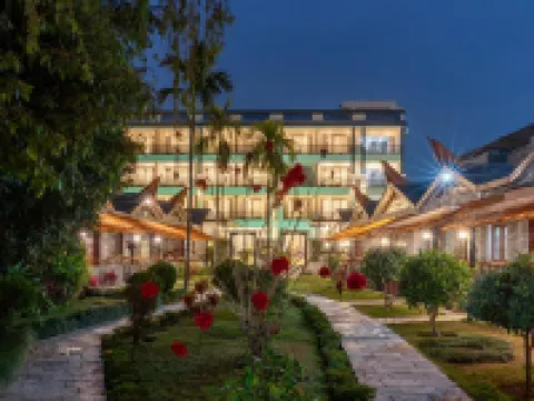 Lake View Resort Hotels in Kaski