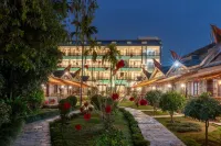 Lake View Resort