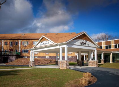 Carriage House Country Club