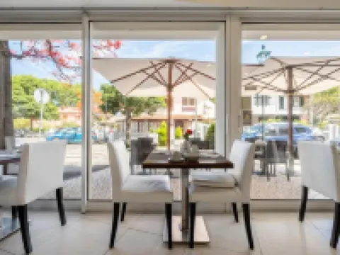 White Waters Hotel Hotels in Machico