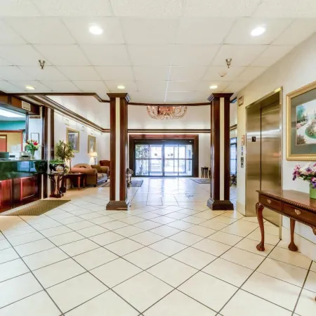 Ark Suites by OYO Jonesboro I-555