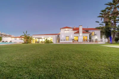 Silver Seahorse Garden Retreat Hotels in 
