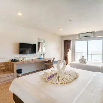 Royal Phala Cliff Beach Resort