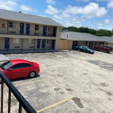 Texas Inn Seguin