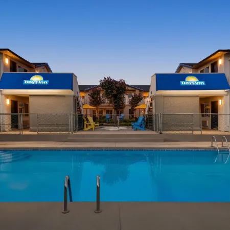 Days Inn by Wyndham Kelowna