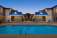 Days Inn by Wyndham Kelowna Hotels in Kelowna