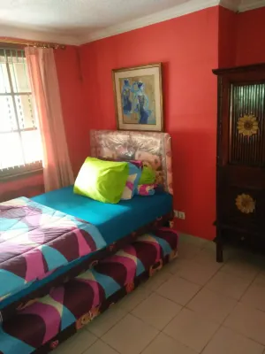 Lippo Condominium Pantai Carita by Yayin Hotel a Labuan