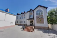 Платов на Дубовского Отели в г. 