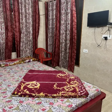 Dream Land Hotel