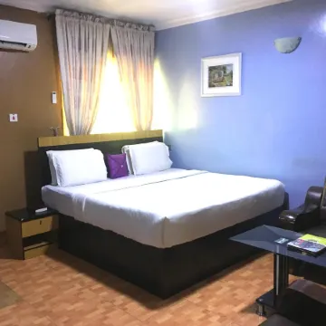 Sweet Savor Hotels & Suites