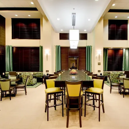Hampton Inn & Suites Thousand Oaks