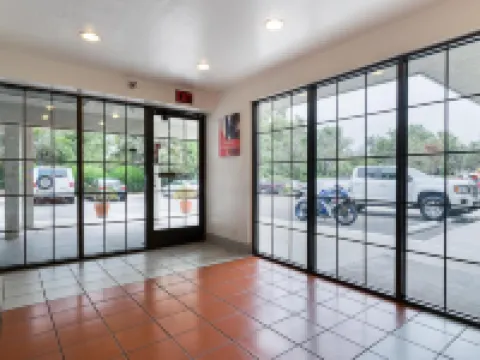 Studio 6 Suites Carpinteria, CA–Santa Barbara-South Hotels in Carpinteria