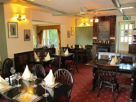 The Blacksmiths Arms Отели в г. Льюс