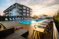 Blu Apartments - Pools