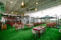 The Quadrant Hotel KNO