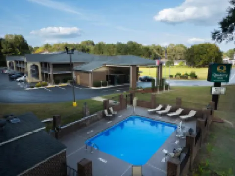 Quality Inn Kenly I-95 Hoteles en Condado de Johnston