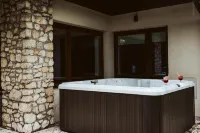 Dwór w Tomaszowicach