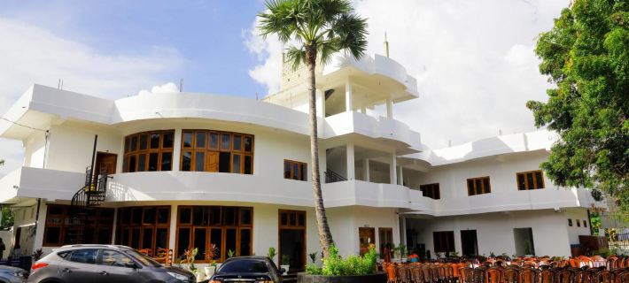 Amis Hotel & Restaurant Hotele w: Jaffna
