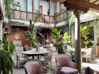 La Corrala del Realejo Hotels near Genil