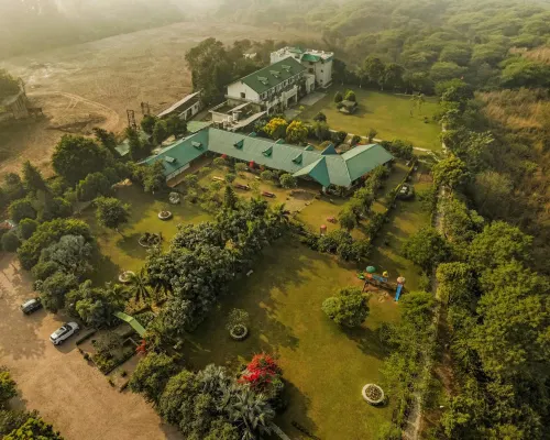 Hotel Sarai Bharatgarh Hotels in Rupnagar