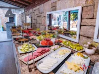 Moonshine Hotel & Suites - Desayuno