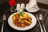 アヴァリ エクスプレス スカルドゥ - 朝食