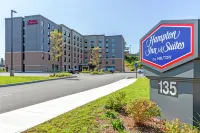 Hampton Inn Boston/Waltham Các khách sạn ở Waltham