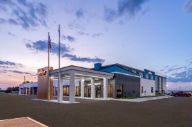 Hawthorn Extended Stay by Wyndham Wichita Airport