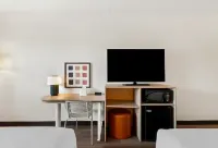 Spark by Hilton Fountain Hills Scottsdale Hotels in Fountain Hills