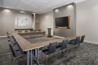 AC Hotel St. Petersburg Downtown Các khách sạn ở Saint Petersburg