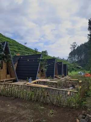 Kancah Nangkub Hotel dekat Helipad Wayang Windu