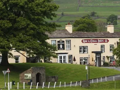 Rose & Crown Hotel Hotels in 