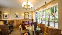 Cbh Prince Rupert Hotel - breakfast