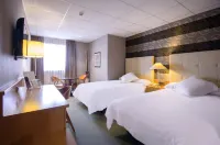 Coto Real Hotels in Rabade