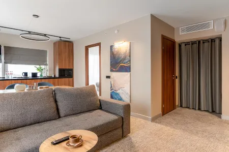 Newliving (Ньюливинг)