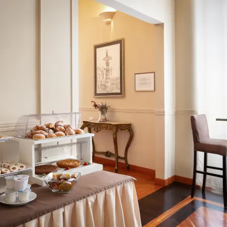 HNN Luxury Suites