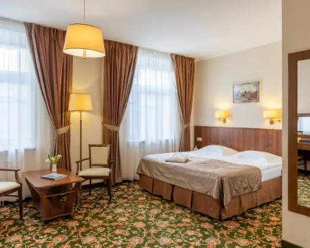 Dvor Podznoeva Hotel - Business Building Hotels in Pskov