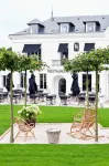 Hôtel-Restaurant Bel Ami - parking
